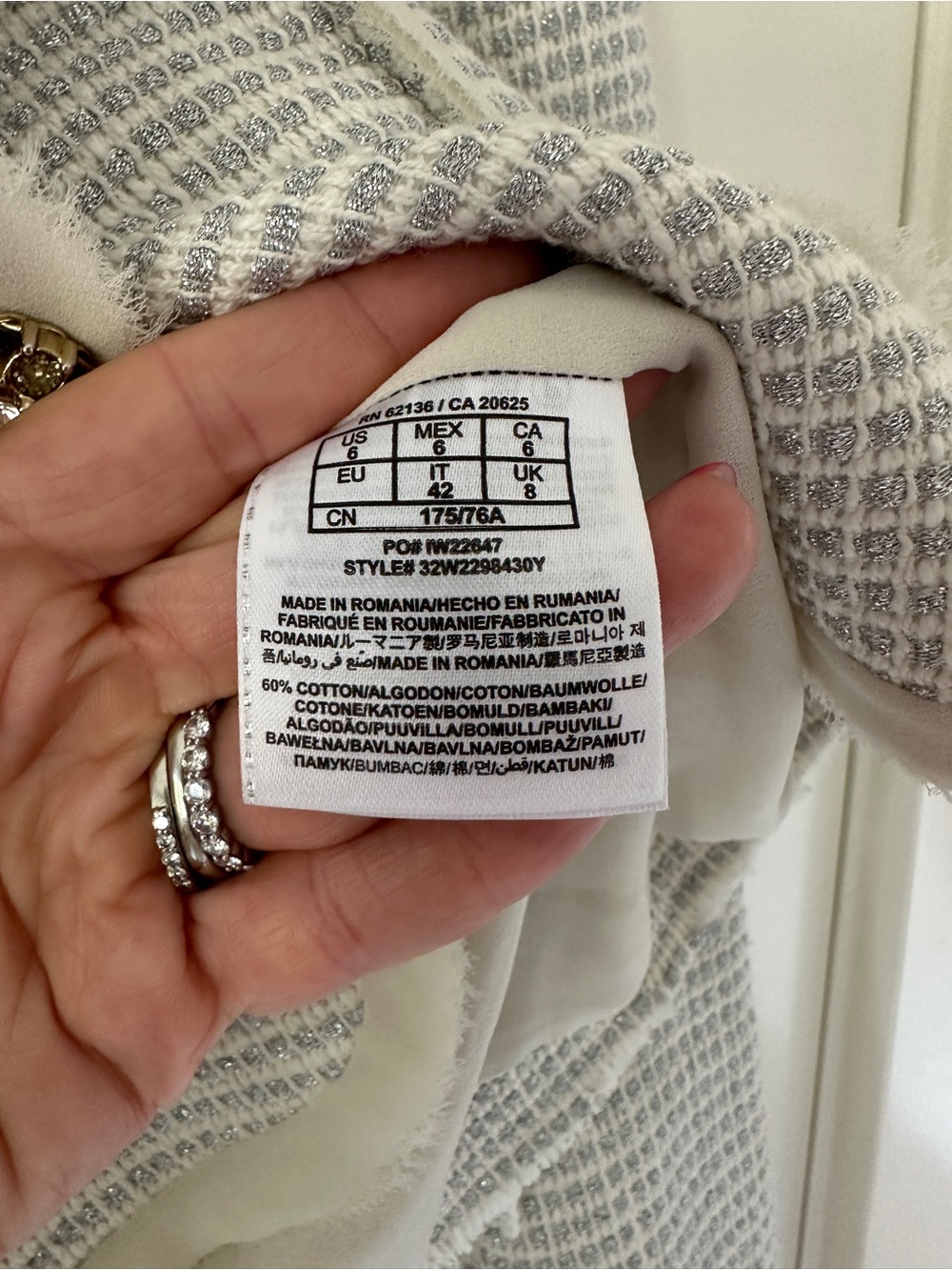 Guess by Marciano Ivory & Silver Tweed Blazer Jacket Size 6 - Picture 4 of 6
